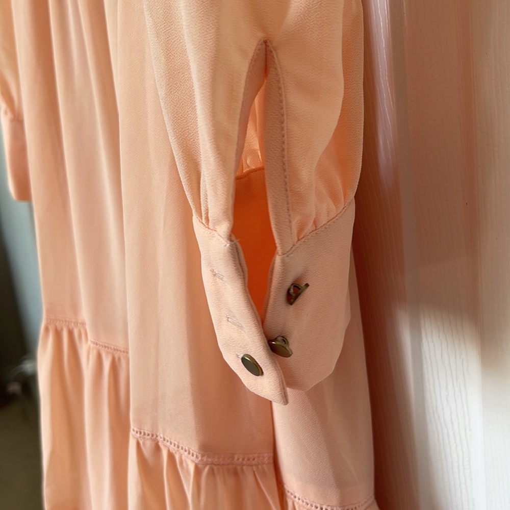 Dress - Picture 4 of 5